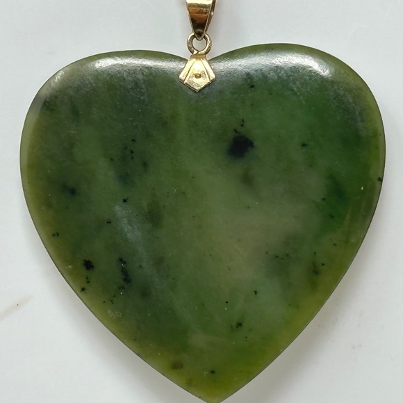 big natural nephrite/jade 14k gold heart 2 3/8"pendant green stone new zealand